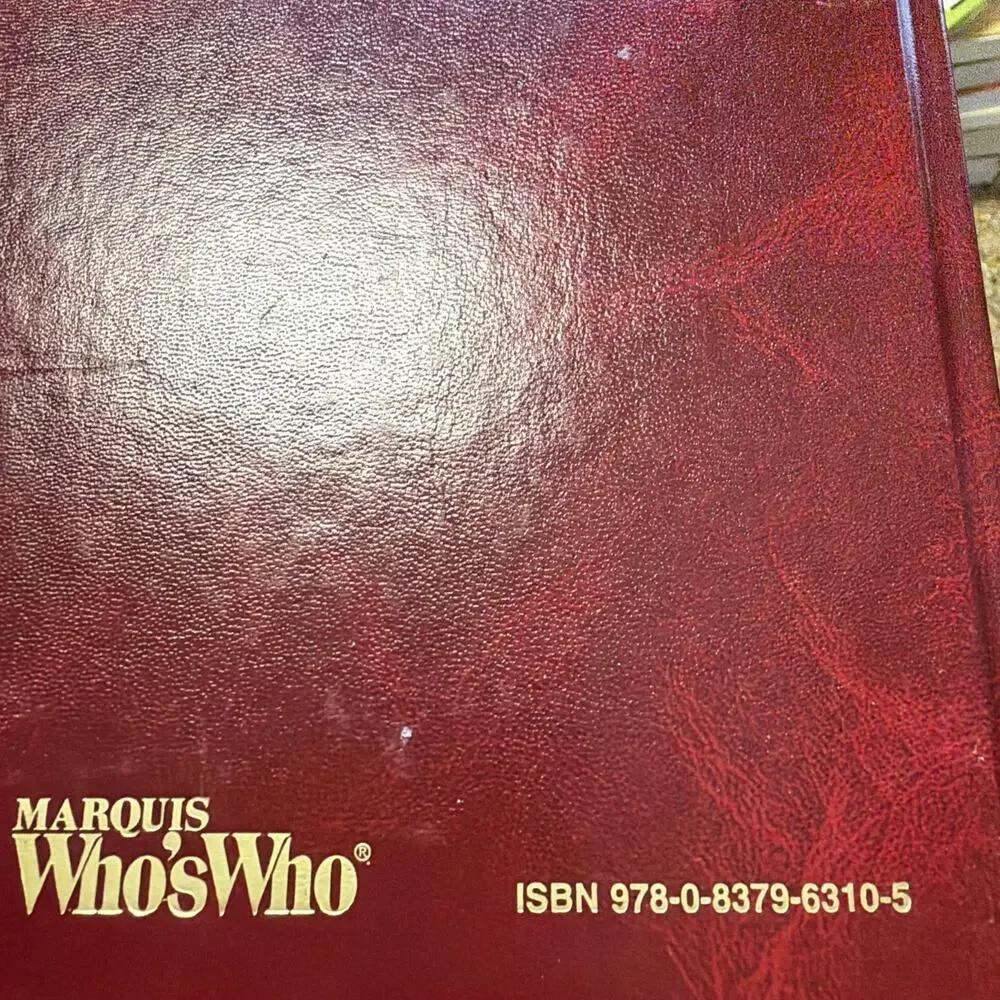 WHO'S WHO IN AMERICAN ART 2011 -31ST EDITION‎ By Marquis Who's Who - Hardcover